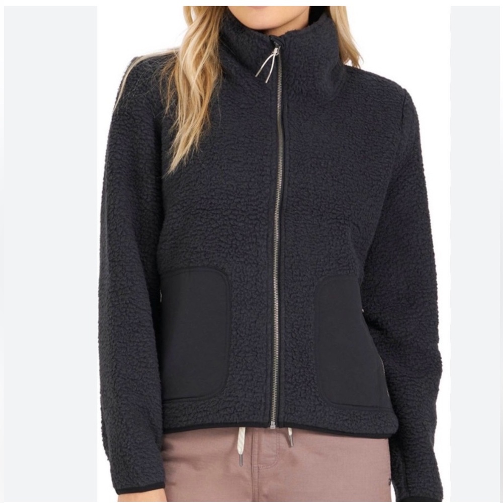 Vuori Women’s Alpine Sherpa Black Fleece Jacket, Size Large